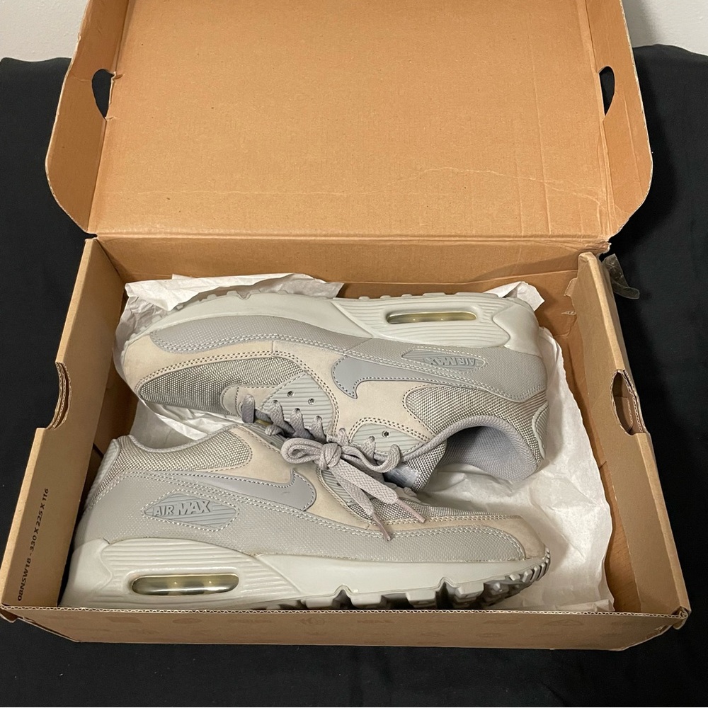 Air Max 90 Premium